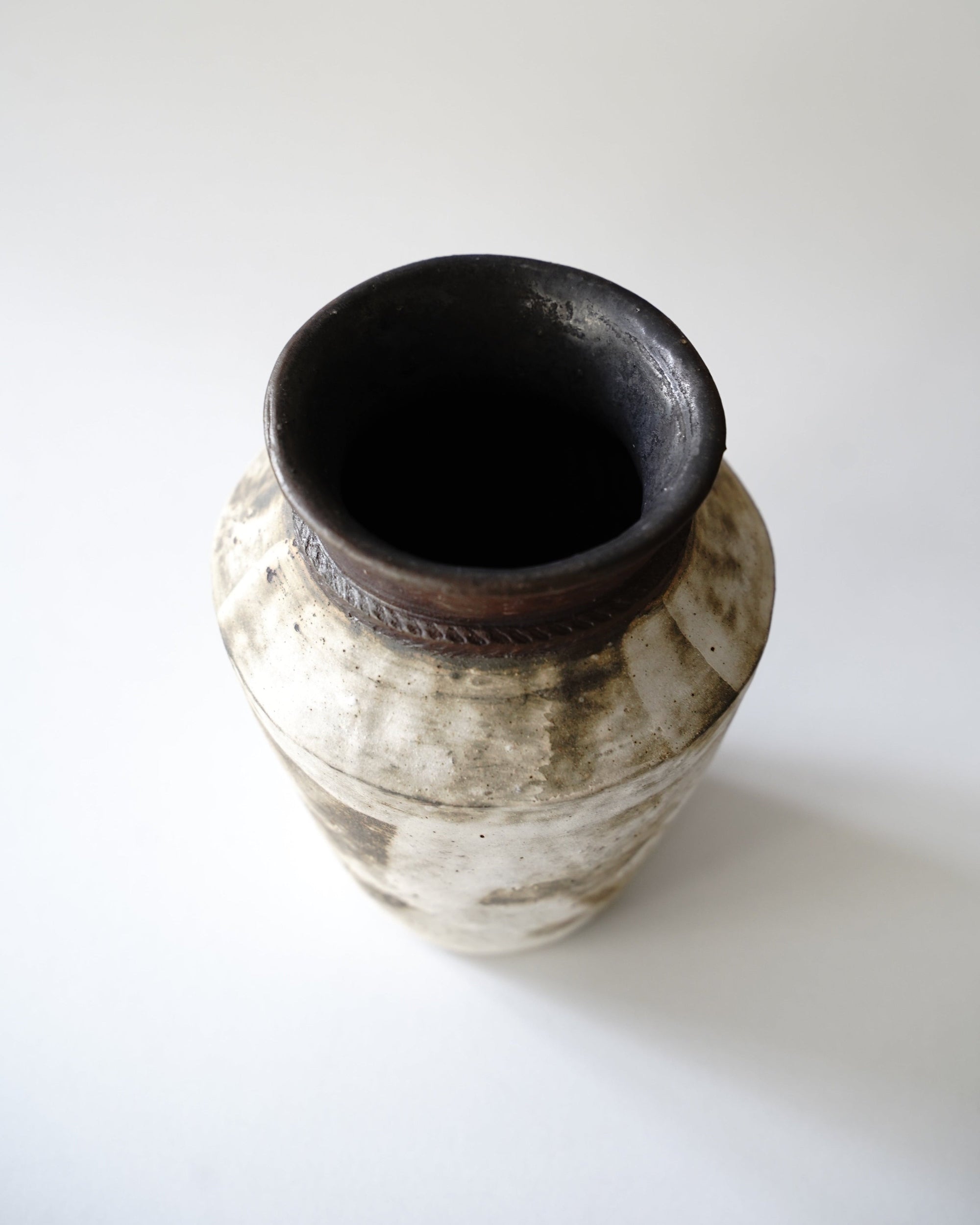 TOMOKO IWATA"FLOWER VASE"