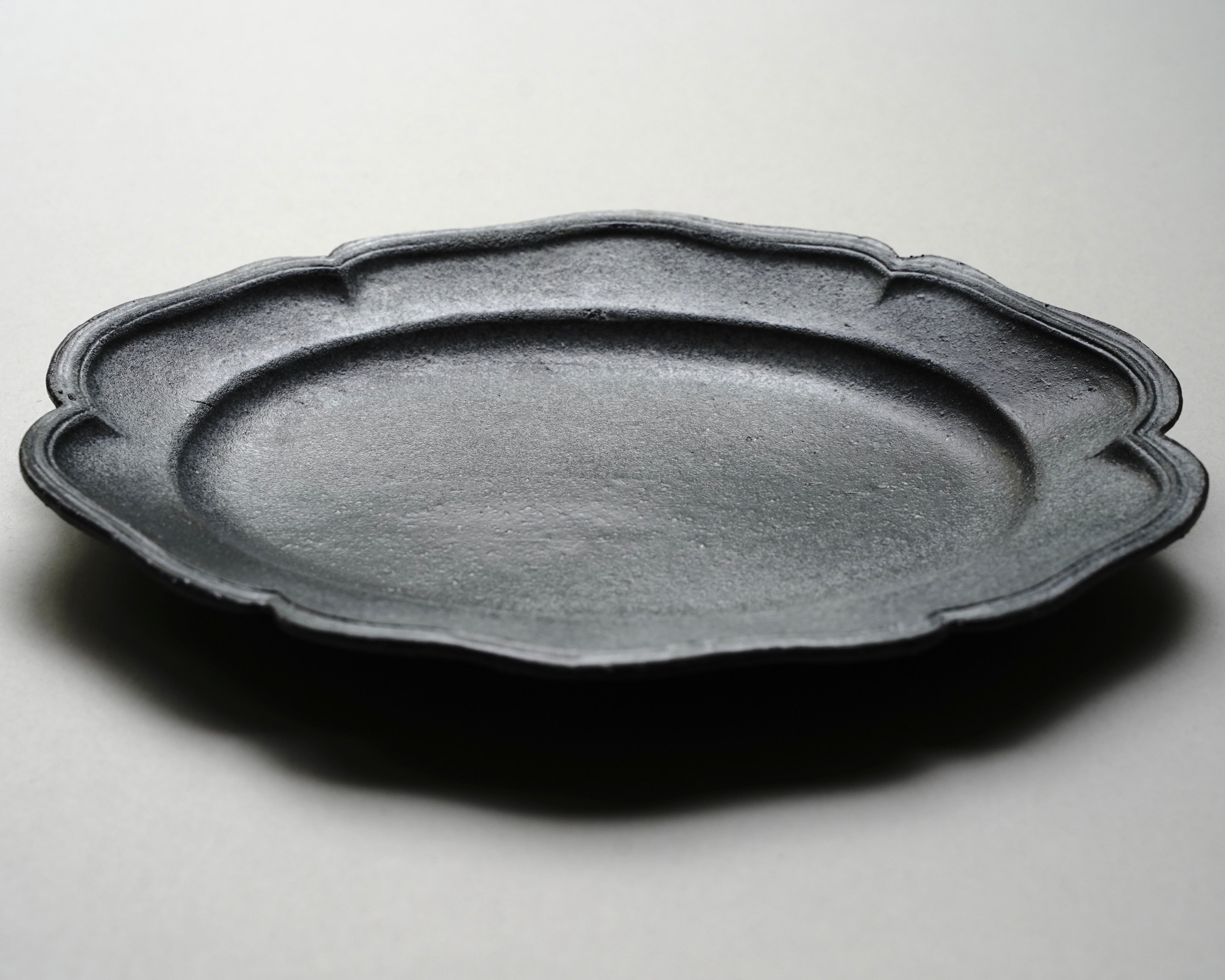 Oval Plate "etain"/ Gray