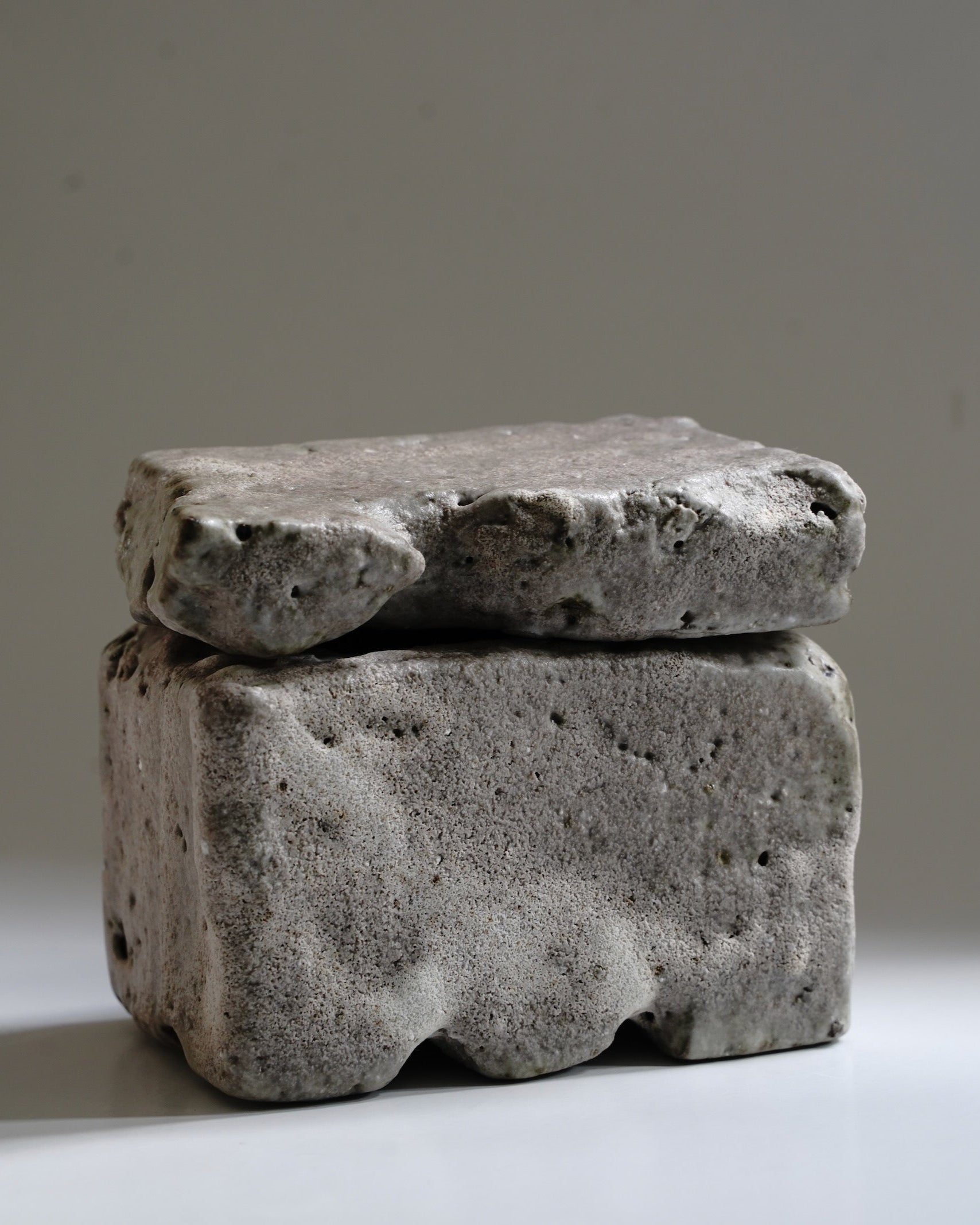 Aki Yamakawa "足甕"